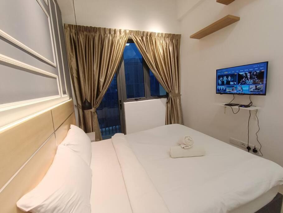 Cl 27A Insta Klcc View & Infinity Pool View Apartment กัวลาลัมเปอร์ ภายนอก รูปภาพ