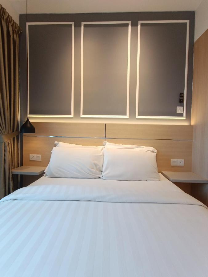Cl 27A Insta Klcc View & Infinity Pool View Apartment กัวลาลัมเปอร์ ภายนอก รูปภาพ