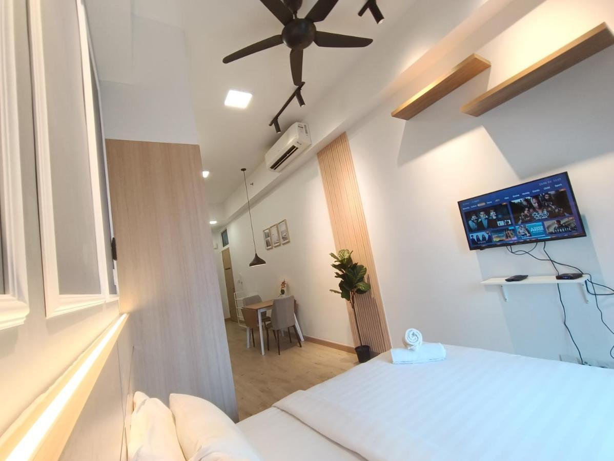 Cl 27A Insta Klcc View & Infinity Pool View Apartment กัวลาลัมเปอร์ ภายนอก รูปภาพ