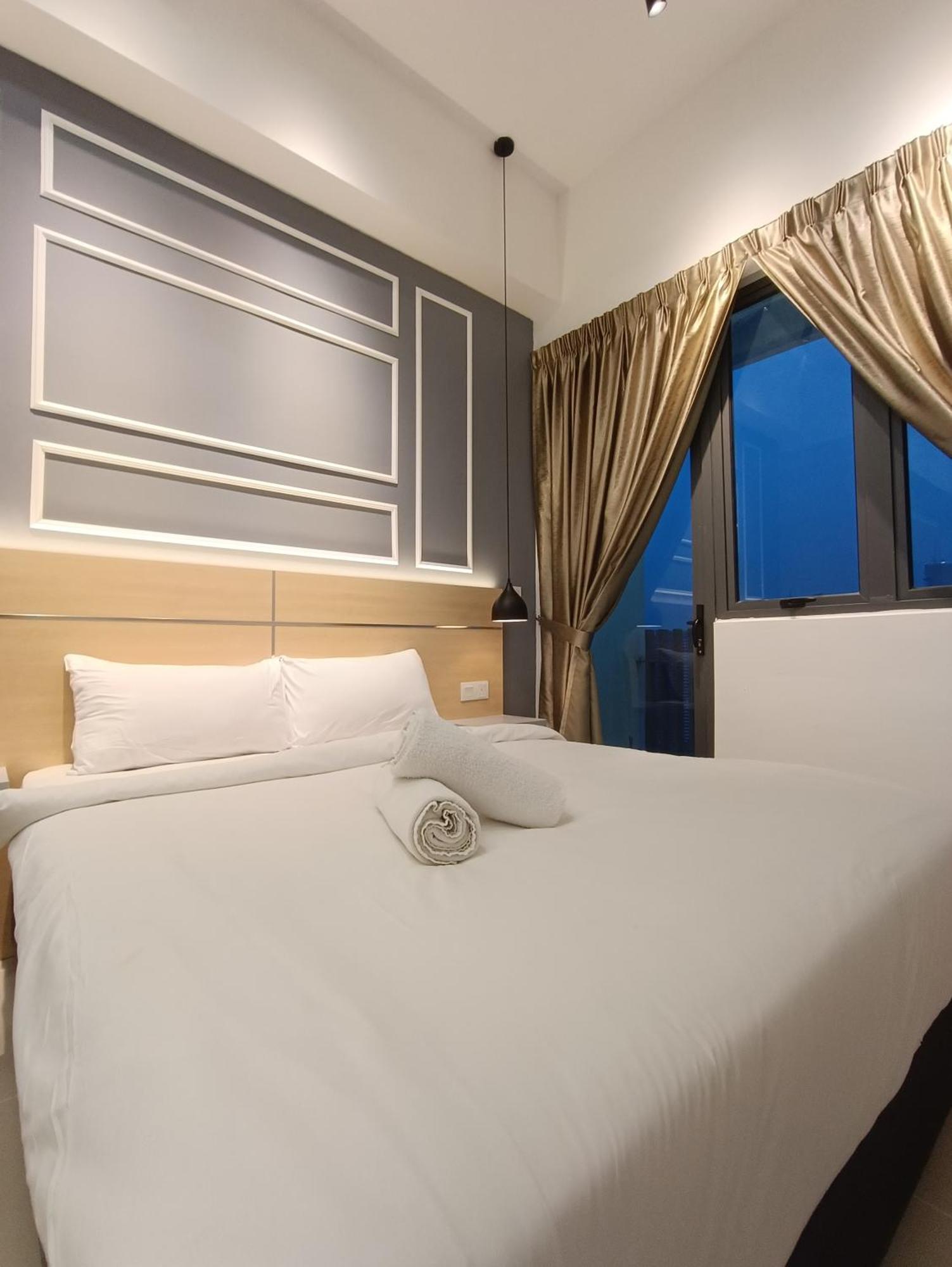 Cl 27A Insta Klcc View & Infinity Pool View Apartment กัวลาลัมเปอร์ ภายนอก รูปภาพ